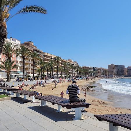 Gemuetliche Ferienwohnung In Torrevieja Ca100M Vom Strand Playa Del Cura Entfernt Zewnętrze zdjęcie