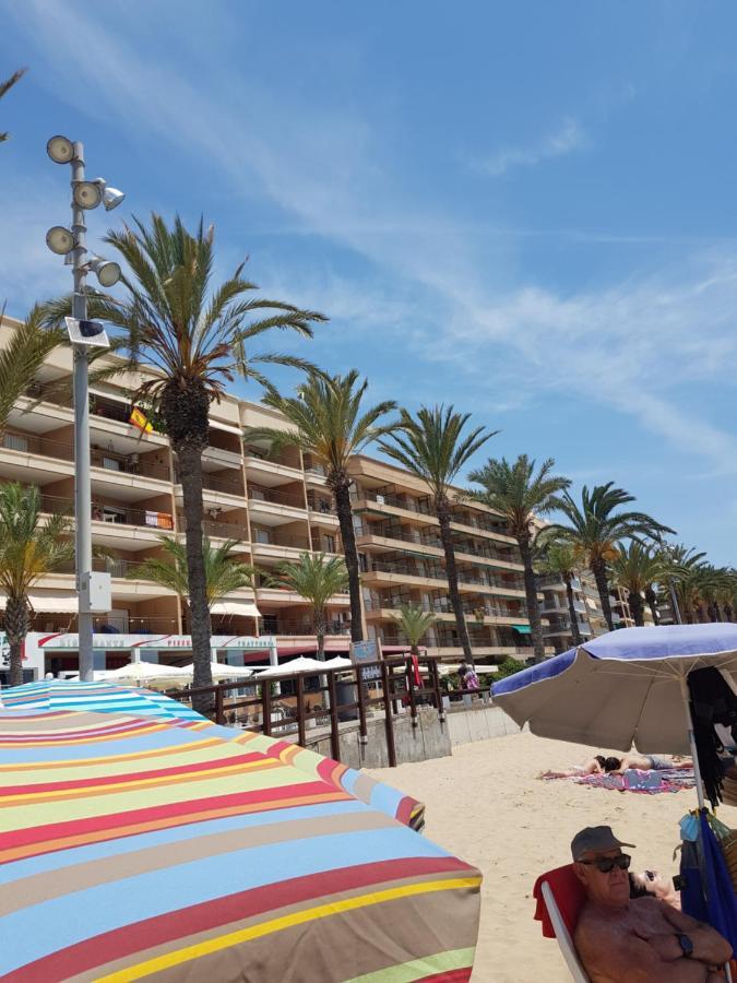 Gemuetliche Ferienwohnung In Torrevieja Ca100M Vom Strand Playa Del Cura Entfernt Zewnętrze zdjęcie