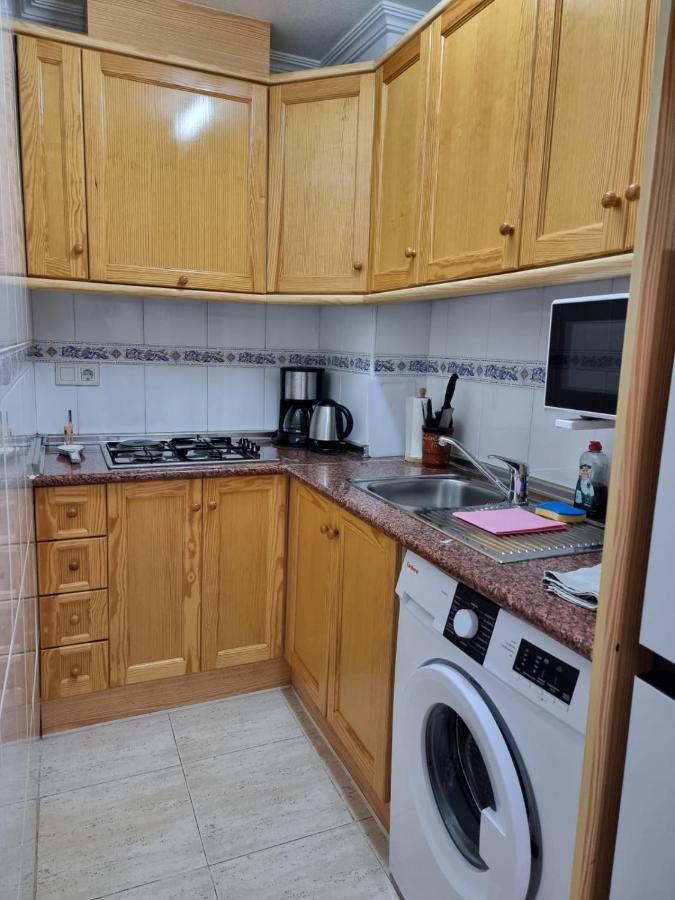 Gemuetliche Ferienwohnung In Torrevieja Ca100M Vom Strand Playa Del Cura Entfernt Zewnętrze zdjęcie