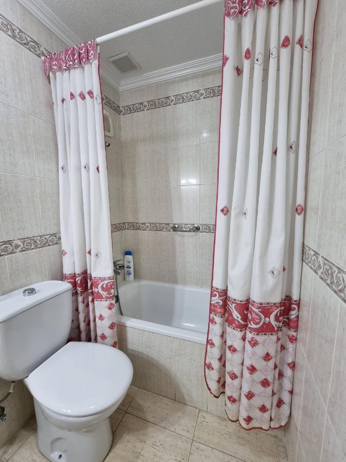 Gemuetliche Ferienwohnung In Torrevieja Ca100M Vom Strand Playa Del Cura Entfernt Zewnętrze zdjęcie